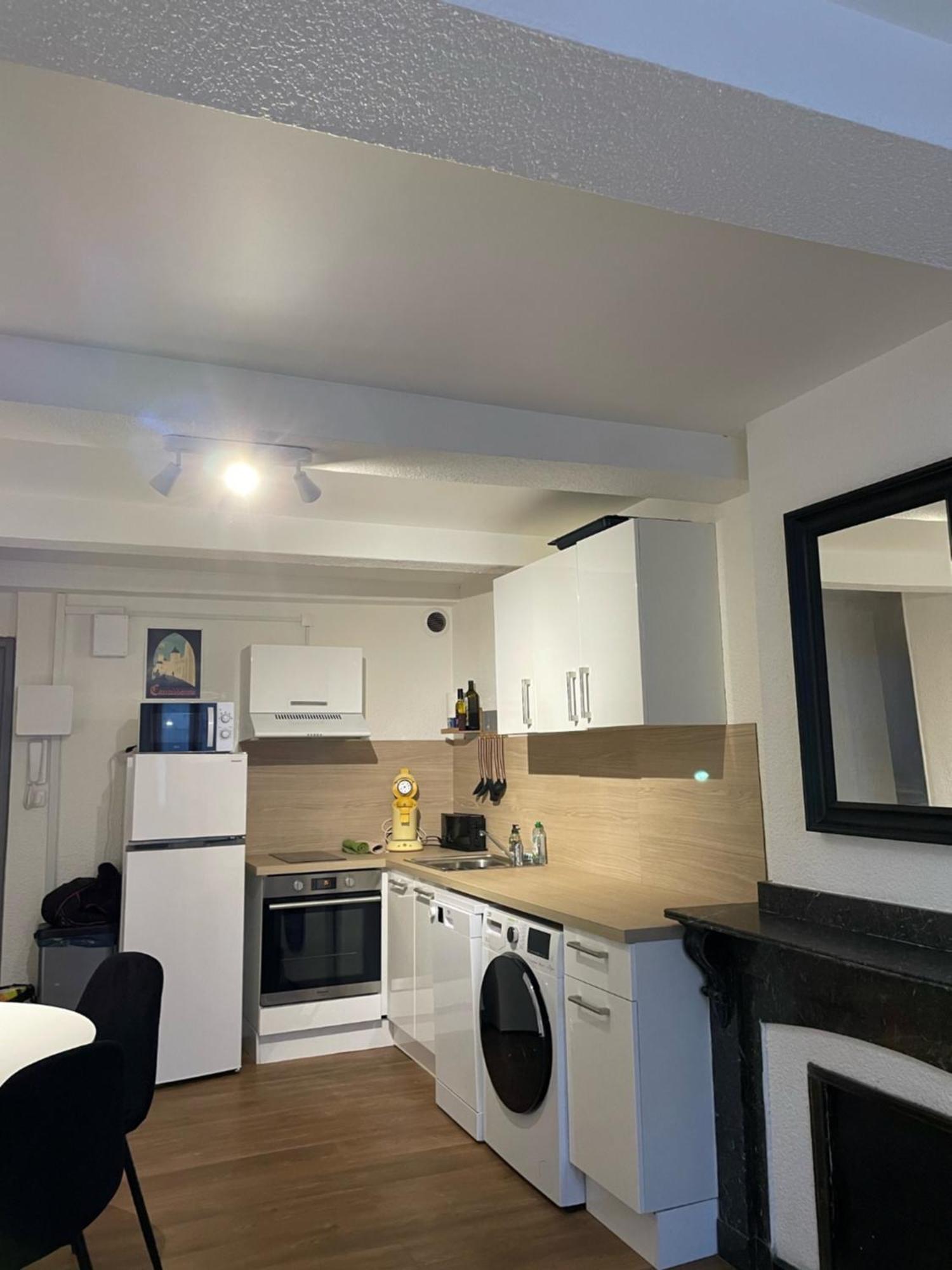 L'Ostal Apartment Каркасон Екстериор снимка
